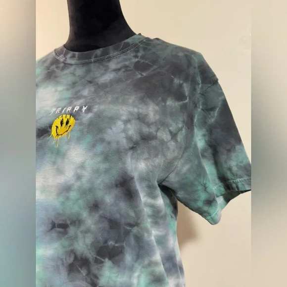 EUC M&O Gold Green and Black Trippy Smiley Face Tee size medium - Picture 3 of 9